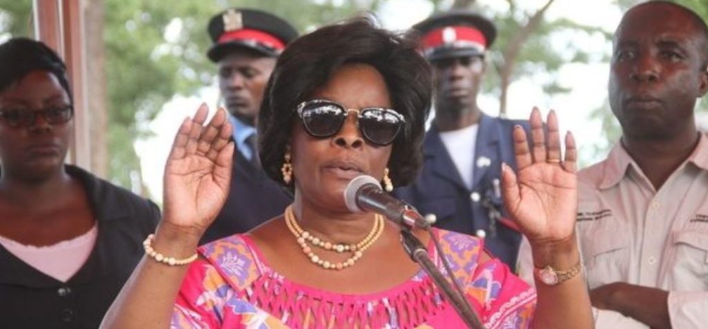 Esther Lungu